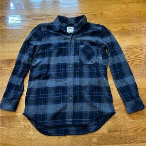 Aritzia TNA Plaid Longsleeve Shirt